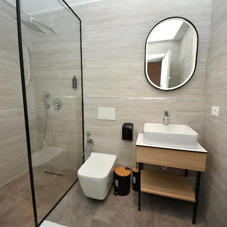 Giulia Center Hotel Tirana