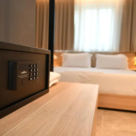 Giulia Center Hotel