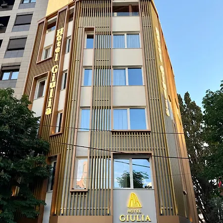 Giulia Center Hotel 4*