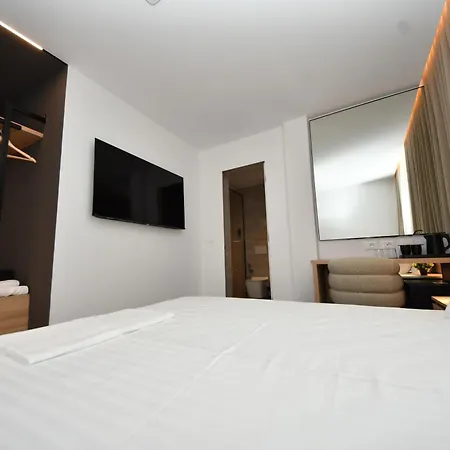 Giulia Center Hotel Tirana