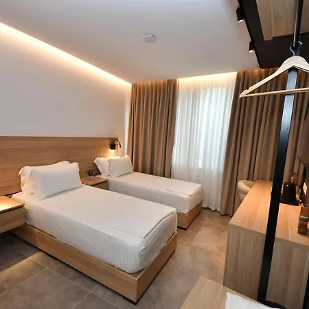 Giulia Center Tirana