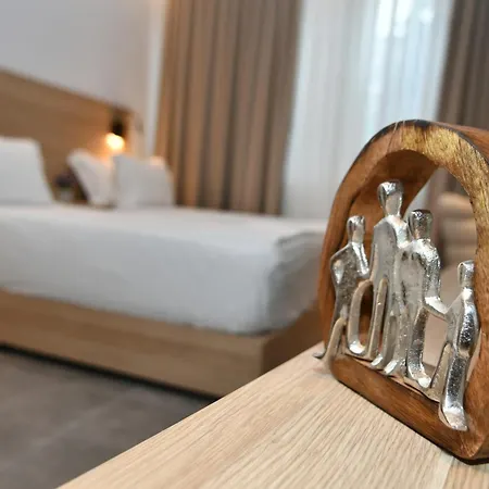 Hotel Giulia Center 4*
