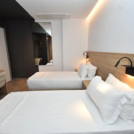 Giulia Center 4* Tirana