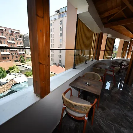 Giulia Center Hotel Tirana