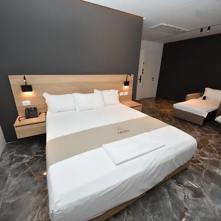 Giulia Center 4* Tirana